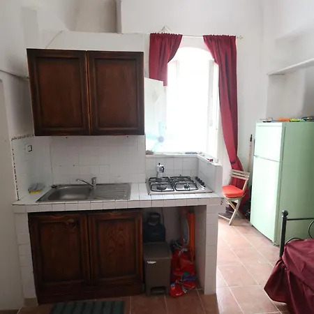 Casa Santa Chiara בית נופש טריג'אנו